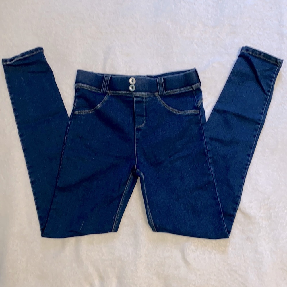 Woman’s Jeggings